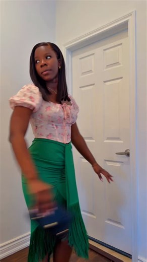 Clothing & Accessories Store | Real life example of how I use the double-sided tape 😍 My skirt was not staying up… the tape fixed it immediately. Simple, effective, and... | Instagram