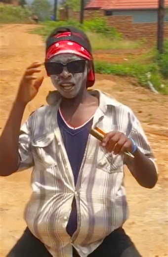 Universal kids 🇷🇼🇺🇬📚🦾