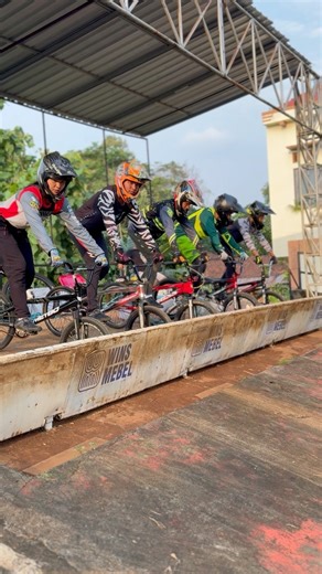 Latihan gate start bmx #bmx #prostart #bmxracing | Jambol72