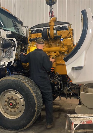 Reviving the Cat 6NZ Engine at Triple Threat Diesel