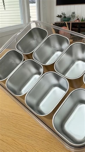 Everyday Melissa & Katie | This took me forever to find - a snack box that is dishwasher safe, leak proof, AND under $50. But I did it! I found one! I’ve tested it... | Instagram