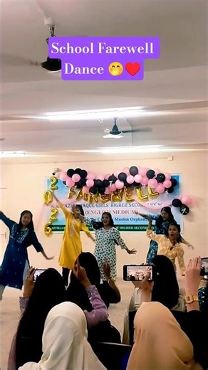 Farewell Dance In School ❤️ #tiktok #1million #youtubeshorts #ashortaday #shorts #trendingshorts #yt