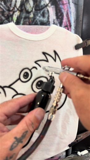 Airbrush Wizard: Free Tips for Custom Clothing & How to Airbrush