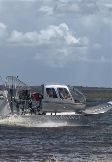 Helicopter Cab Airboat! #airboatmadness #florida #airboats #fyp #boats | airboat