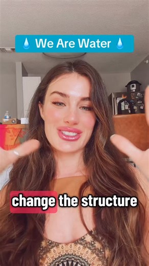 𝓛𝓲𝓵𝔂 🌺 on Instagram: "We are water & our cells can be positively changed Dr. Emoto Water Experiment 💧 Studied the molecular structure of water ✧･ﾟ: *✧･ﾟ:* Key Experiments & Findings: 1) Water exposed to positive words like “love” & “gratitude, produced beautiful symmetrical crystals while water exposed to negative words, formed distorted crystals. 2) Sound and Music affected the structures of the water crystals formed ❄️ 3) Prayer & Intentional Meditations affected the structures of the wa