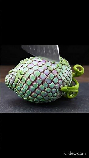 "What’s Inside the Snake-Snake Fruit (Orochi)? 🔪🐍 | One Piece Short"