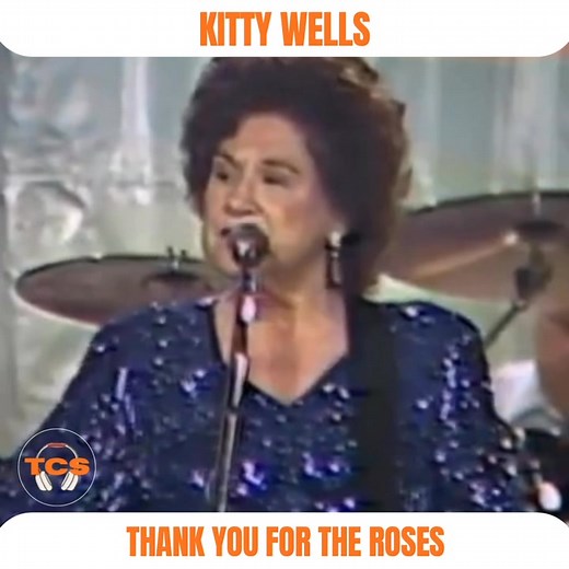 Kitty Wells’ Thank You for the Roses blooms with grace and gratitude 🌹🎶✨. A gentle reminder that love and kindness always leave a lasting fragrance 💕🌷 #KittyWells #ThankYouForTheRoses #CountryLegend | True Country Sound