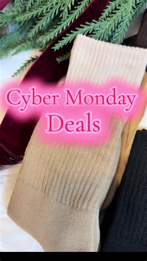 Women’s socks have become more than just a simple wardrobe essential — they’re now a huge part of fashion, comfort, self-care, style, and daily wellness. Today’s best women’s socks blend comfort, coziness, durability, softness, and aesthetic design all in one. Whether you’re looking for cute socks, cozy socks, aesthetic socks, fuzzy socks, ankle socks, or compression socks for women, there’s a perfect pair for every personality, outfit, and moment of the day. Socks are a small accessory that mak