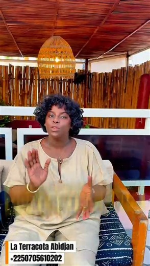 🔥 La Terracota Abidjan Le Lieu où la bonne cuisine rencontre la belle humeur ! 🍴 Poissons braisés, grillades, plats africains & internationaux revisités… 🎶 Ambiance lounge chic, musique live, cocktails signature et vibes jusqu’à 2h du matin ! 📍 Ouvert du mardi au dimanche 🕐 12h à 2h du matin 📌 Riviera – Abidjan 0705610202 La Terracota, c’est l’élégance, la chaleur et le goût du pays. 🌿✨ | La Terracota Abidjan