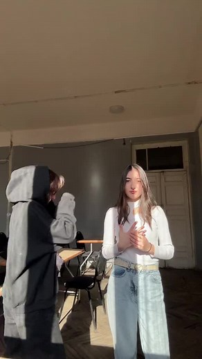 Boxing Dance Moves: A Unique Indoor Performance