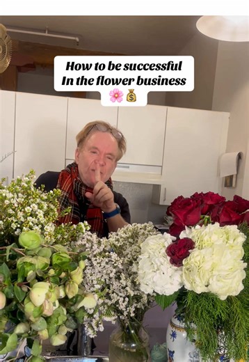 Master Floral Design: Secrets to Success in Floristry