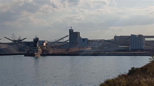 Cleveland Editor Bill again. I'm still working on photos from yesterday and haven't even downloaded all of today's pics! Enjoy another video I took at Rogers City while I edit my photos. If I keep doing these, maybe my narration will be close to Andrea's! Cleveland Editor Bill | DRE Designs - Great Lakes Marine Products