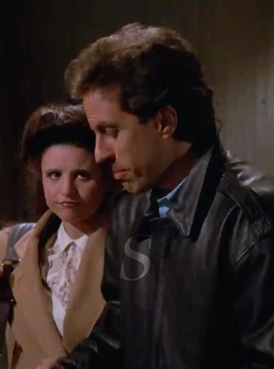 Elaine loses it on a plane #shorts