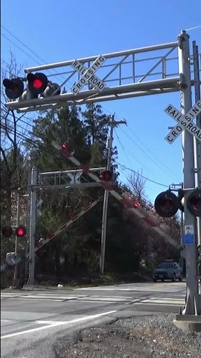 CSX #railroad crossing with WCH mechanical bell