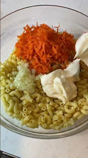 Hawaiian Mac Salad #hawaiianstyle #hawaiianfoodslc #hawaiifood #hawaiivlogs #macaronisaladrecipe