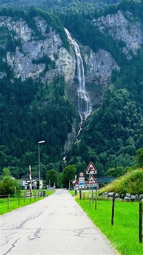Most Beautiful Landscape on The Earth 🇨🇭😍 | Beauty of Switzerland🇨🇭 #swiss #nature #travel #ytshorts