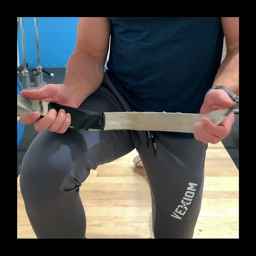 Stop using straps wrong #gym #technique