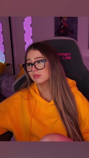 I was definitely on the right track 💀😭 #twitchstreamer #twitchmoments #pickupline #jokes #texttospeech #gamergirl #tts #twitchclips #twitch