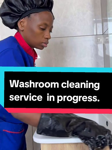 Expert Washroom Deep Cleaning Services