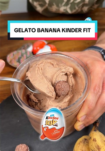 Gelato Banana Kinder Fit: ricetta proteica e passo passo