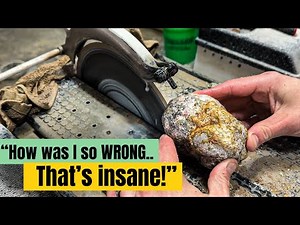 Opening Trancas Geodes (Mexico) Reveals Beautiful Crystals!