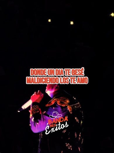 Ando besándome a otras #banda #parabailar #lyricsmusic @dezigualoficial