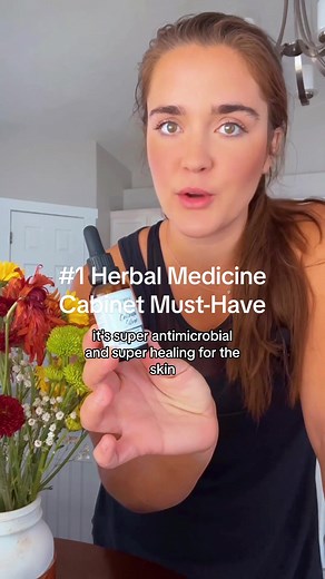 The many uses and benefits of Colloidal Silver 🌿🪙 💚Topical Application: Applying colloidal silver topically may help with minor skin irritations, burns, and cuts. Some people use it as an ingredient in homemade skincare products. 💚Oral Consumption: Some individuals ingest colloidal silver, as it can provide overall immune support. Overuse of colloidal silver can lead to a condition called argyria, where the skin turns bluish-gray. As with anything, moderation and proper use is key. 💚Nasal S