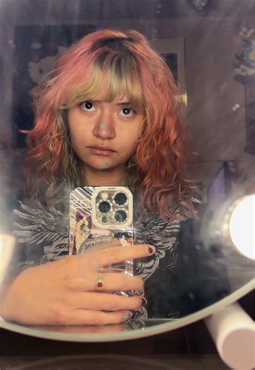🪞#mirror #xyzbca #fypage #dyedhair #faded
