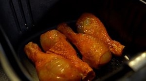 Vandenberg - Heissluftfriteuse - 5,5L - 12 Programme - 1700W Heissluftfritteuse - Ohne Öl & Fett - Brot & Bratkorb - Antihaft-Beschichtung, Touchscreen, Cool-Touch