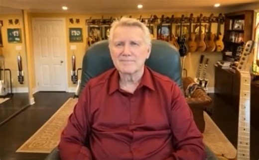 TRIUMPH's RIK EMMETT On Having Humility: 'When You're 71, There's Not Much Cocky Vanity Left'