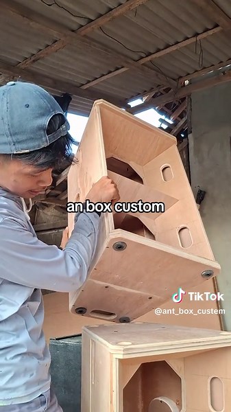 Customizing Infopoduk Boxes: A Peek Inside
