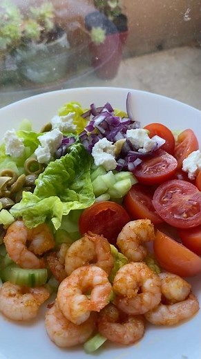 Salades aux crevettes 🍤 🥒