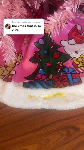 Adorable Hello Kitty Tree Skirt Review