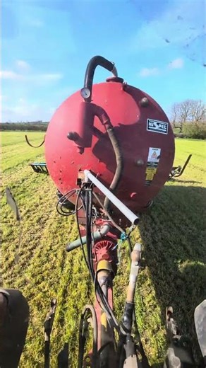 Case IH Maxxum 135 tractor slurry tanking hi-spec 2000 with trailing shoe