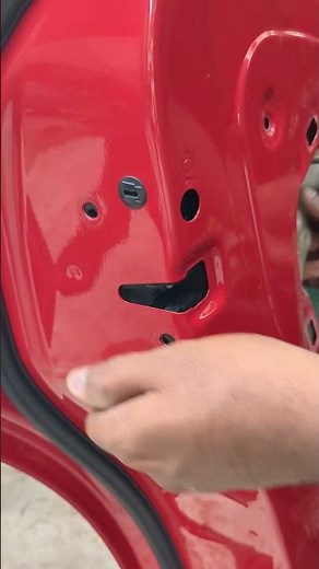 How to replace the rear door Lock Actuator PORSCHE CAYENNE 3.0D AWD 2012- 2016 -92A CRC/CVV 958