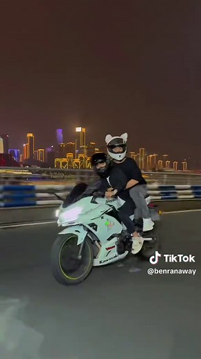 Motorbike Trend Adventure in Chongqing