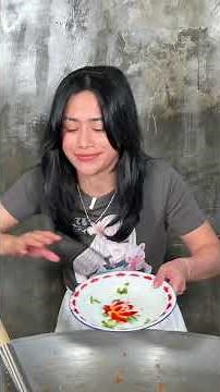 TUTORIAL ON COOKING LARGE DEVIL'S FEET BY FARIDA NURHAN!!