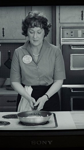 Julie & Julia Cooking Moments: Flipping Food with Confidence