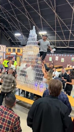 Shoulders Support Oktoberfest Cup Pyramid || ViralHog