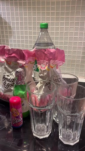 Creative Cocktails with Smirnoff Ice Lemonade