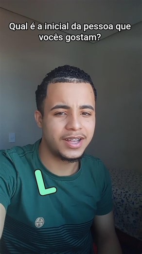 qual é a inicial da sua cruch? 😅