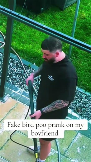Bird poop prank#foryou #funnyvideos #funnyshorts #prank #fyp