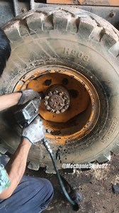 157K views · 930 reactions | Loader Brake Pad & Brake Fluid Replacement. #LoaderRepair #BrakePadReplacement #BrakeFluidChange #HeavyEquipmentRepair #ConstructionMachinery #MechanicZhang #RealMechanicWork #BrakeMaintenance #LoaderMaintenance #WorkshopLife #FieldRepair #HeavyDutyFix #BrakeSystemService | Mechanic Steve | Facebook