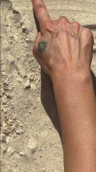 Zen Sandboxing during naptime. Nature ASMR.