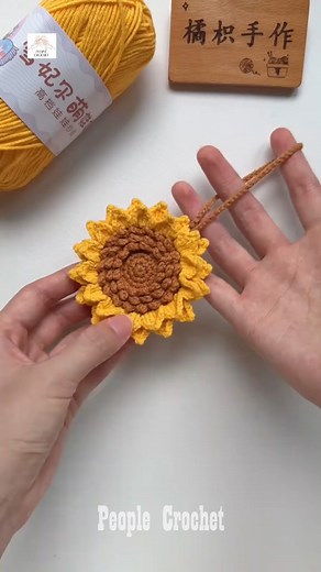 14K views · 198 reactions | Sunflower Bag Crochet Tutorial for Beginners #crochet #fblifestyle #Knitting | People Crochet | Facebook