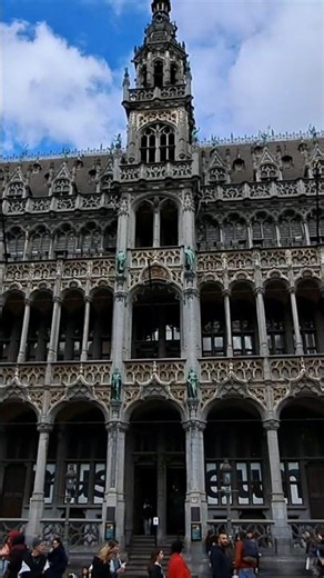 Brussels Grand Place 🇧🇪 | One of Europe's Most Beautiful Squares