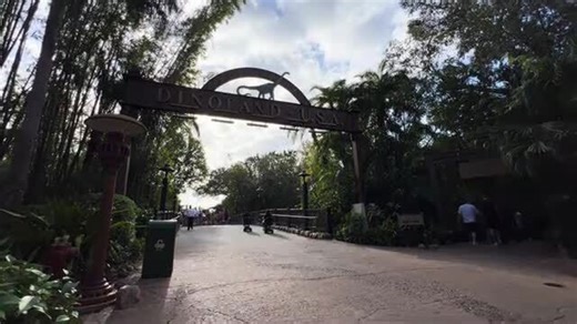 Walking Tour of DinoLand USA at Disney's Animal Kingdom - October 2024