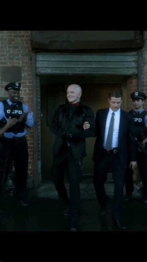 Ceasefire #gotham #gothamcity #gothamknights #dc #series #marvel #ceasefire #distraction #rescue