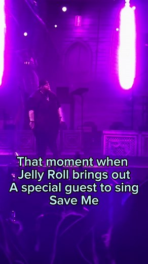 Jelly Roll and Lainey Wilson Perform 'Save Me' Together for the First Time