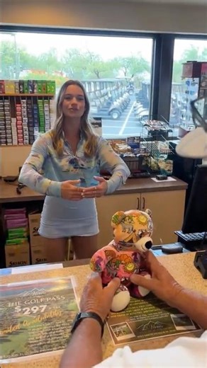 How to sell an item (@kendallwelton1)